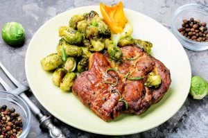 Meat steak with vegetables