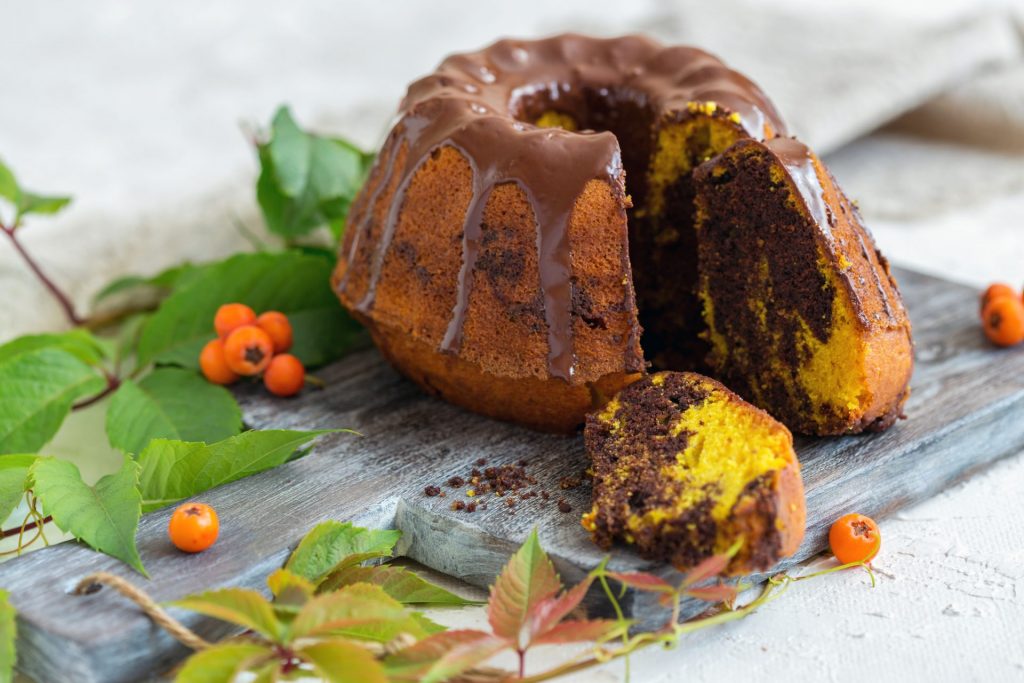 Pumpkin truffle bundt cake recipe