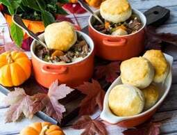 Beef ‘n’ Biscuit Bake
