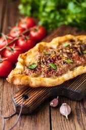Deep Dish Beef ‘n’ Bean Taco Pizza 2