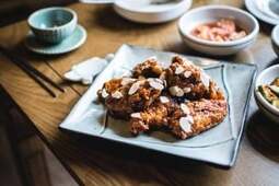 KOREAN FRIED CHICKEN 2