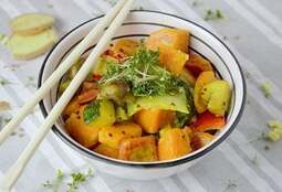 Vegetarian Dish Thai Peanut Chickpea Curry 1
